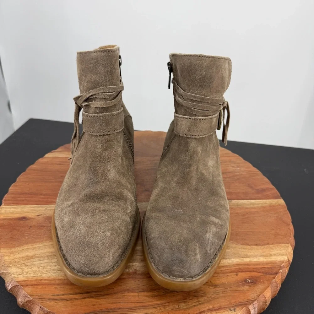 Born‎ Osha Ankle Boots taupe suede Leather Buckle Low Boot tassel sz 7.5
